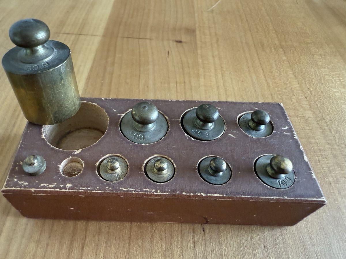 Misurare: Apotheker Gewichte Antik – Usato da Winterthur venduto da Montreal63 4