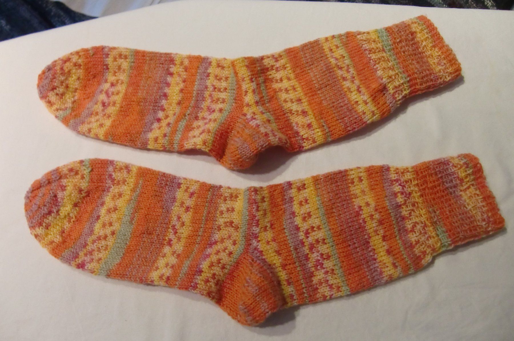 Chaussettes: handgestrickte Socken Grösse 38/39 – Neuf avec emballage d'origine à trüllikon par marie2004