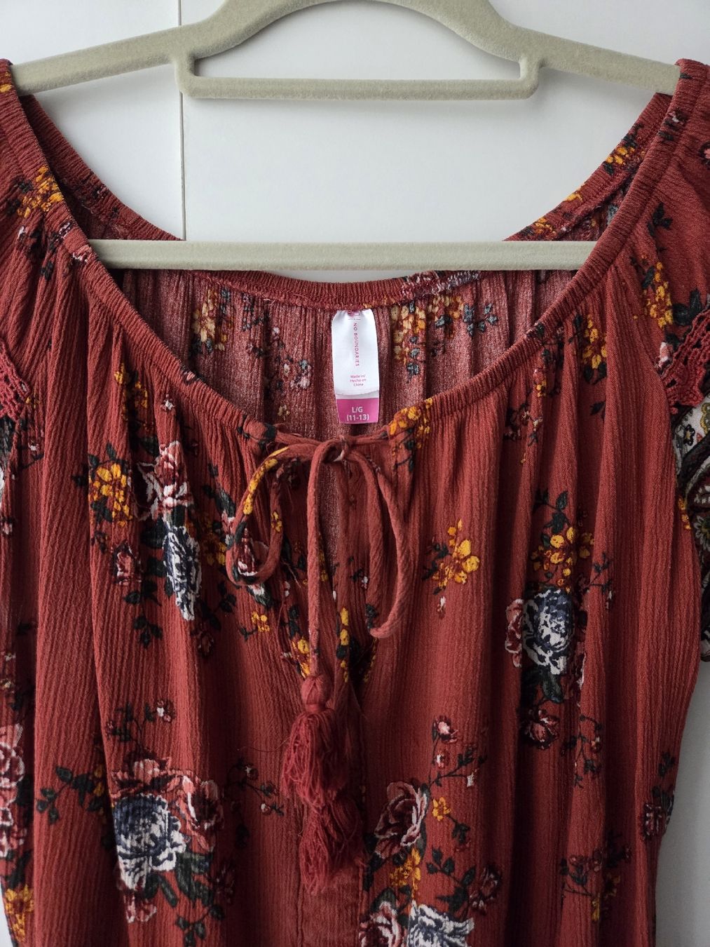 Chemisiers: Floral Off-shoulder blouse – D'occasion à Dübendorf par and_8cxr 2
