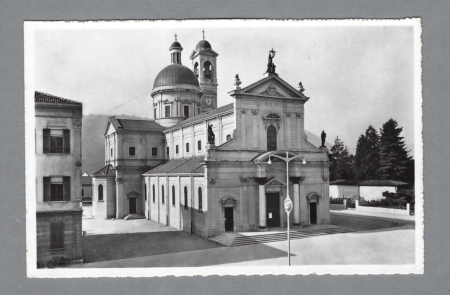 Cartoline postali: CHIASSO, *, LA CHIESA – Usato da Pura venduto da ulisse1957