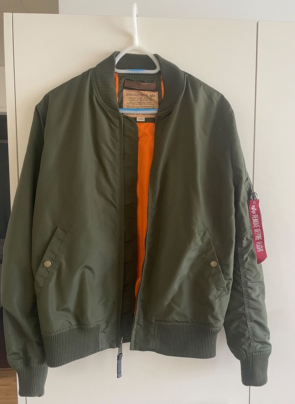 Alpha Industries Giacche: Alpha Industries Jacke Grün Grösse L – Usato da Regensdorf venduto da Nicolas0101