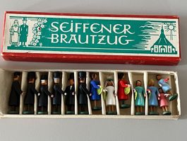 Seiffener Hochzeitszug, Brautzug 13 Figuren NEUWERTIG in OVP