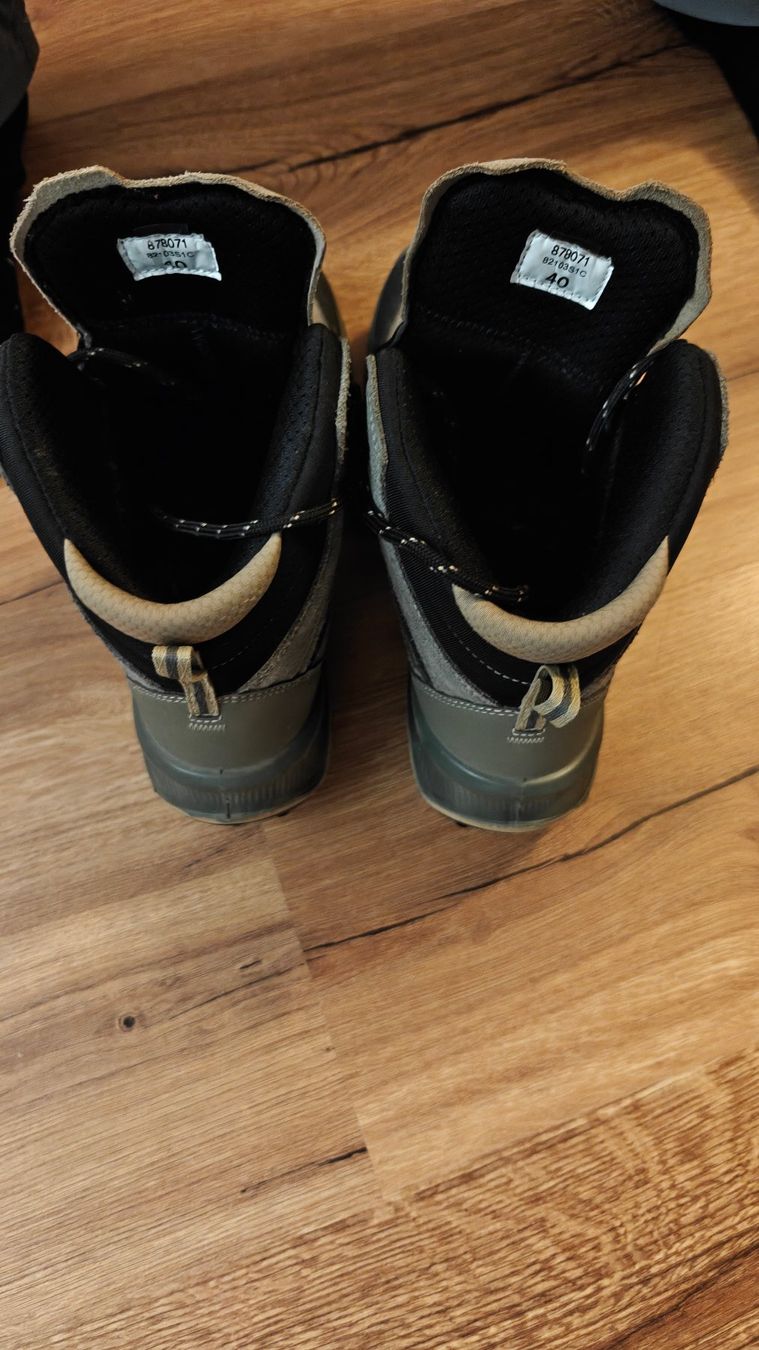 Scarpe da donna: Damen-Wanderschuhe von Forclaz, Grösse 40 – Usato da Turbenthal venduto da nag_5x6c 3