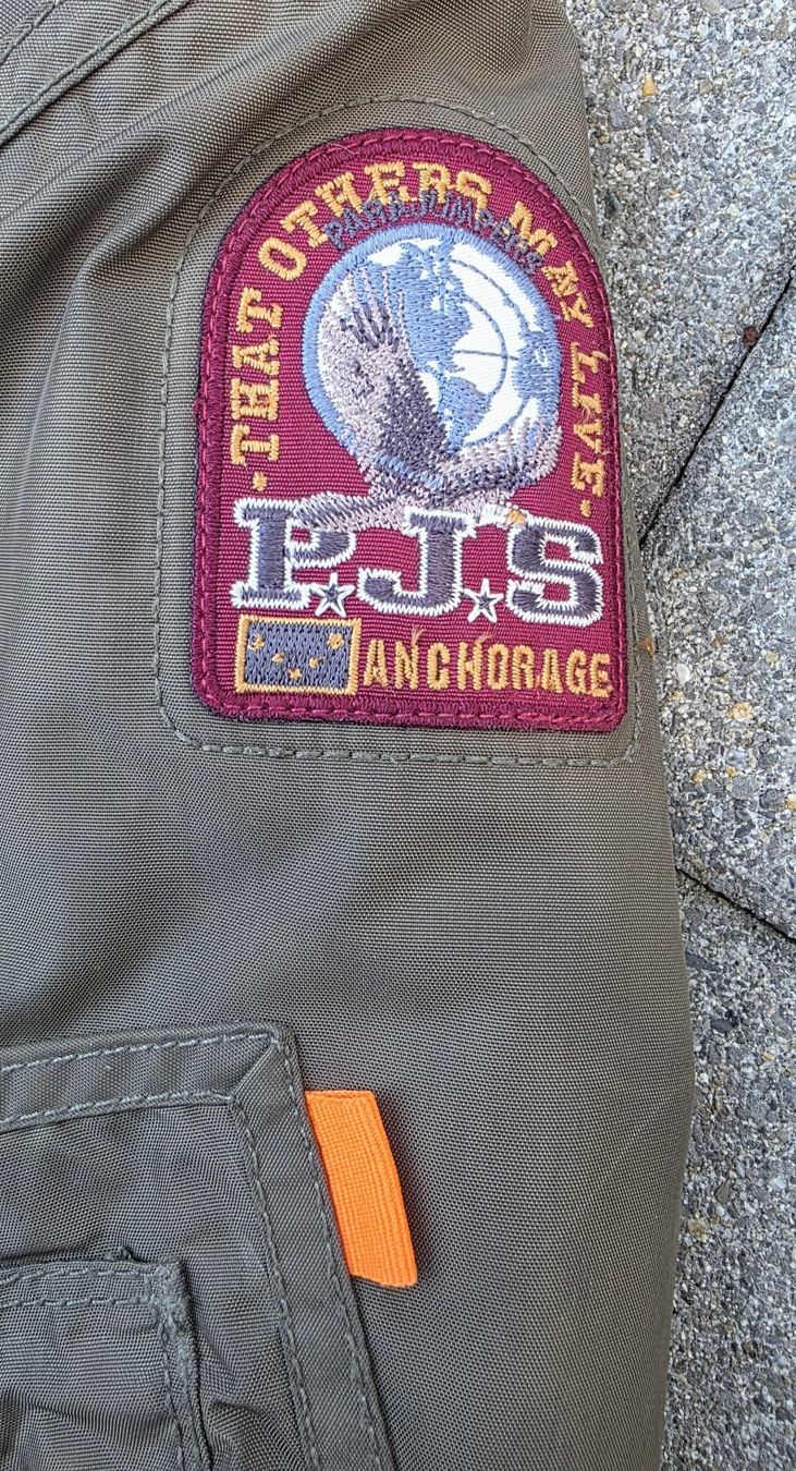 Parajumpers Giacche: Parajumpers Jacke "Masterpiece Series" Size Small – Usato da Nänikon venduto da Bi9Ca2Ec 3