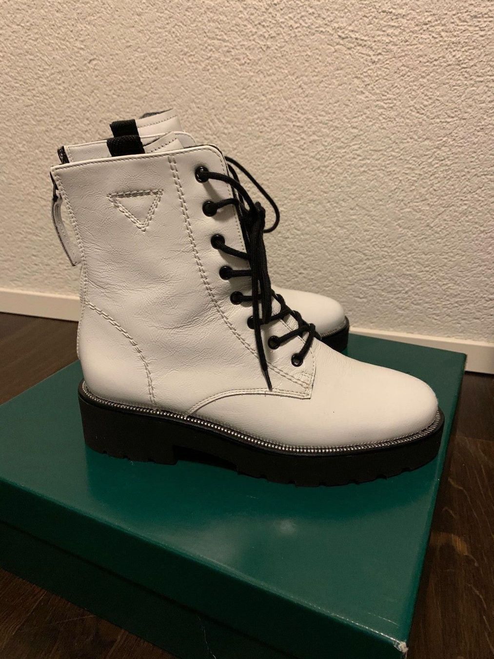 Paul Green Scarpe da donna: Boots – Nuovo (secondo la descrizione) da Egerkingen venduto da ear_k6fg 1