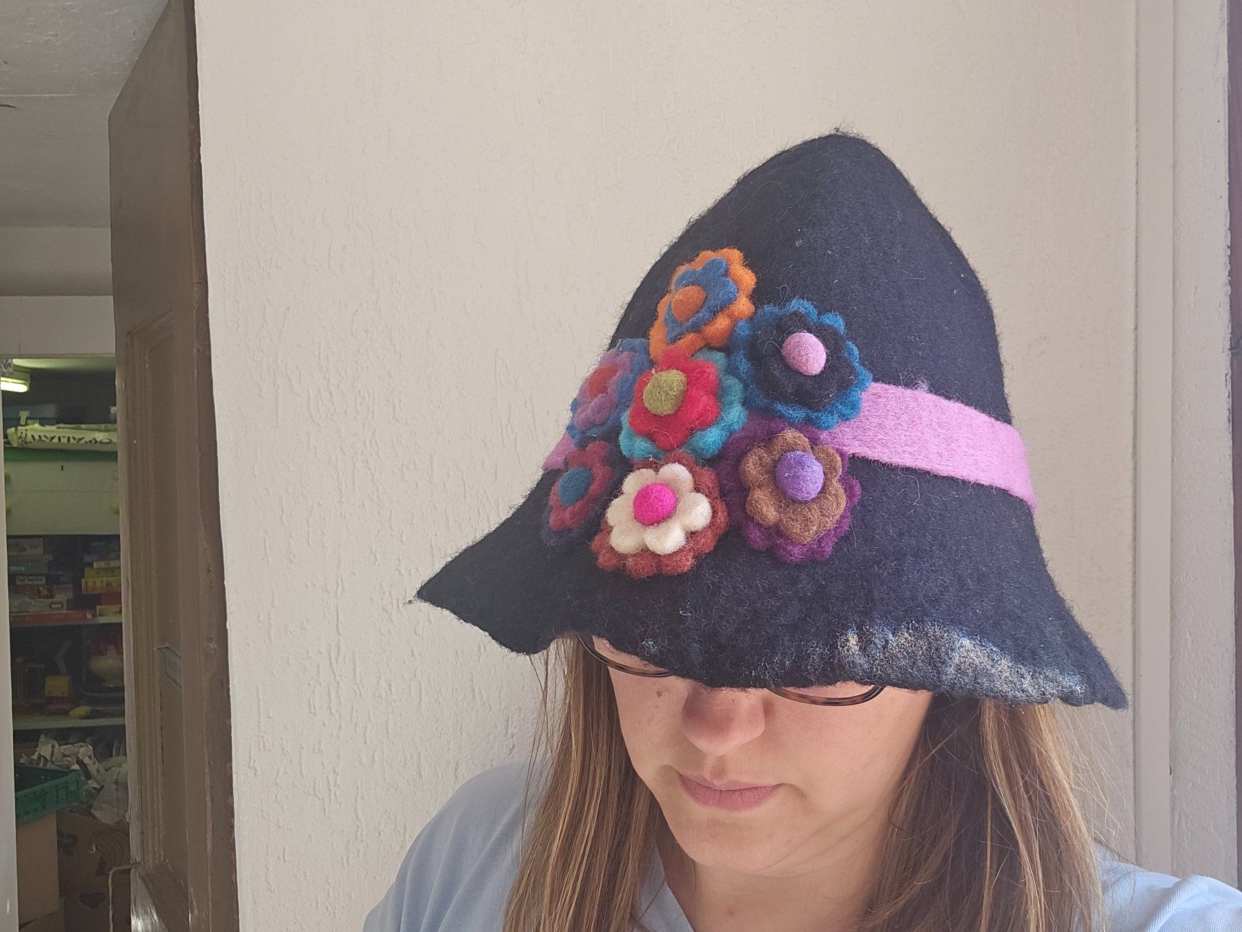 Copricapi, berretti & cappellini: Cappello realizzato in lana cotta – Usato da Melano venduto da H-Sara 5