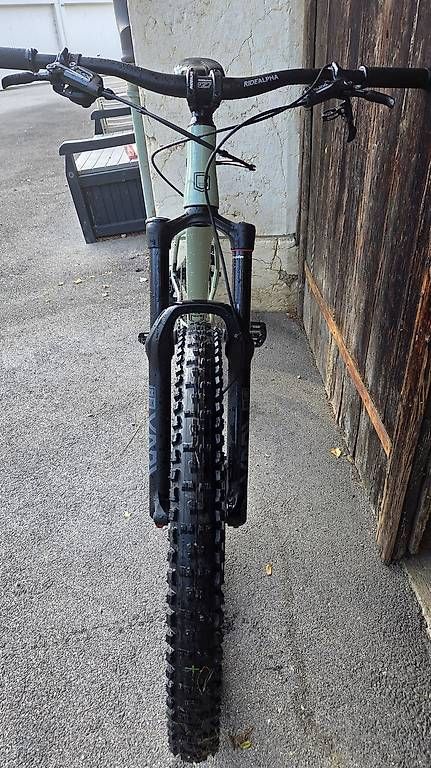 Commencal Biciclette: Vélo commencal META – Nuovo e nell'imballaggio originale da Grancy venduto da nic_5j28 2