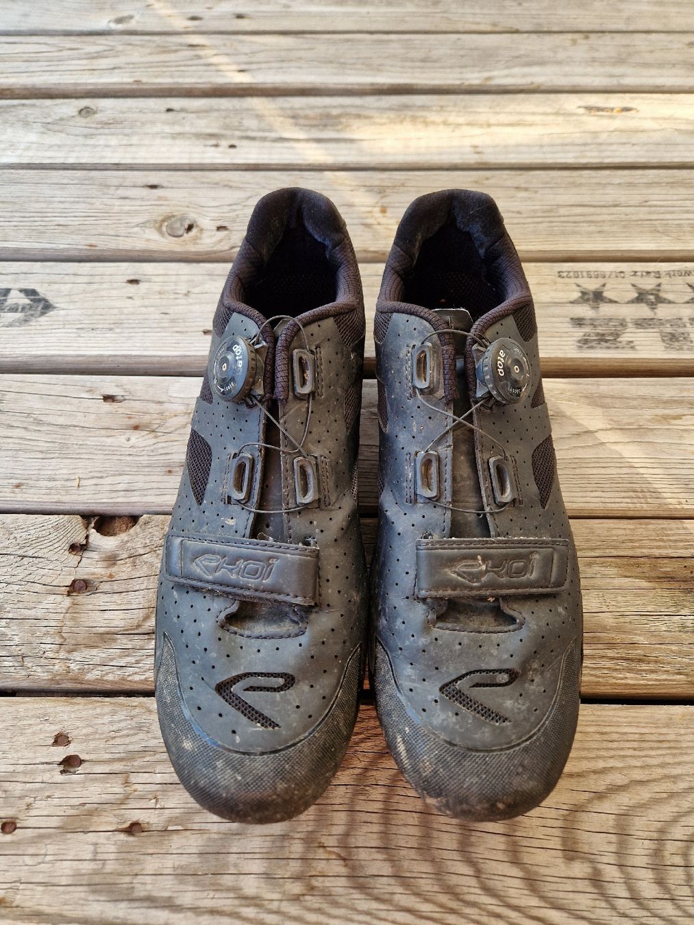 Scarpe da uomo: chaussures velo ekoi – Usato da St-Pierre-Clages venduto da Jameson4
