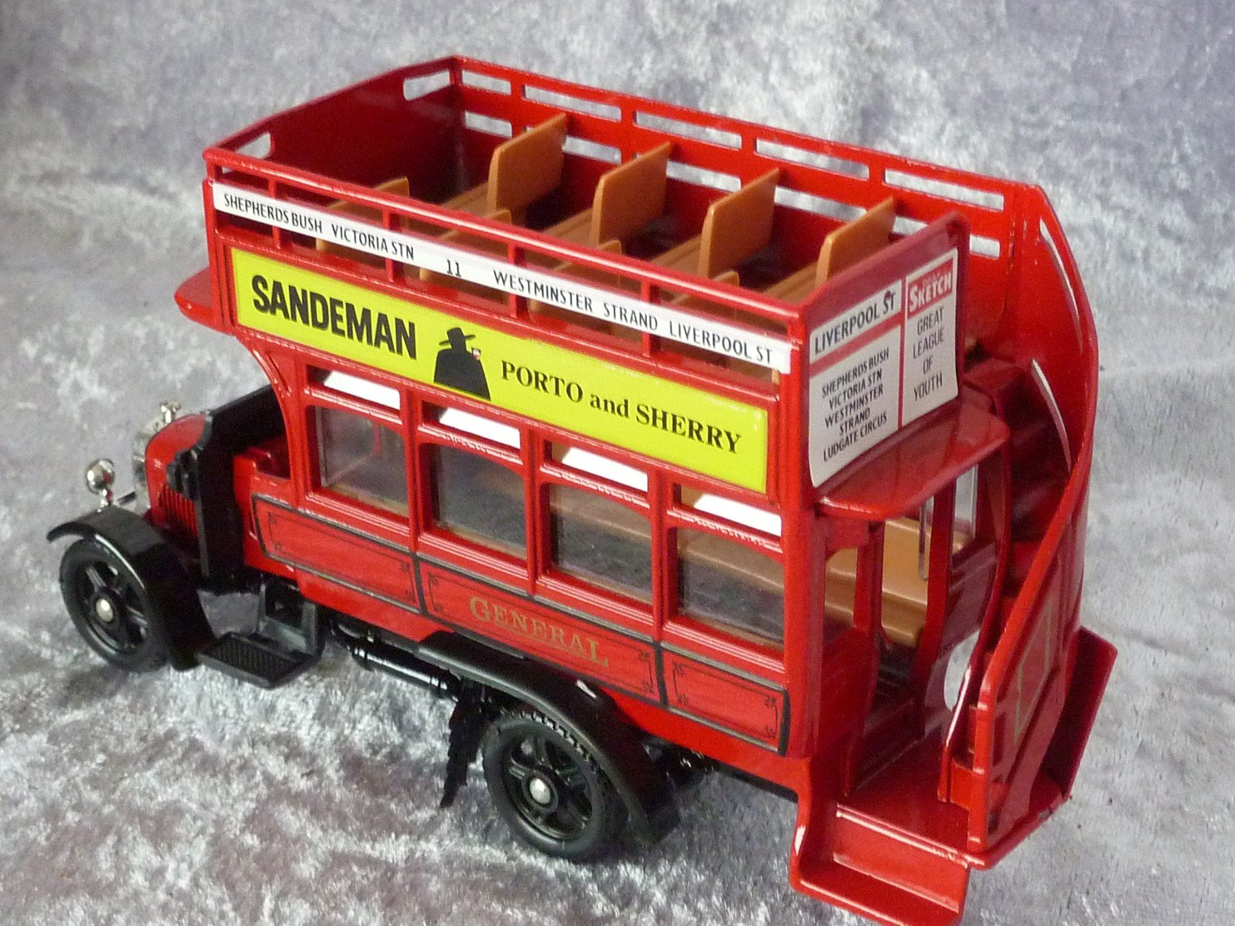 Corgi Toys Modellini d'auto: Thornycroft Bus 1:43 – Nuovo e nell'imballaggio originale da Dürrenäsch venduto da modellautos4you 3