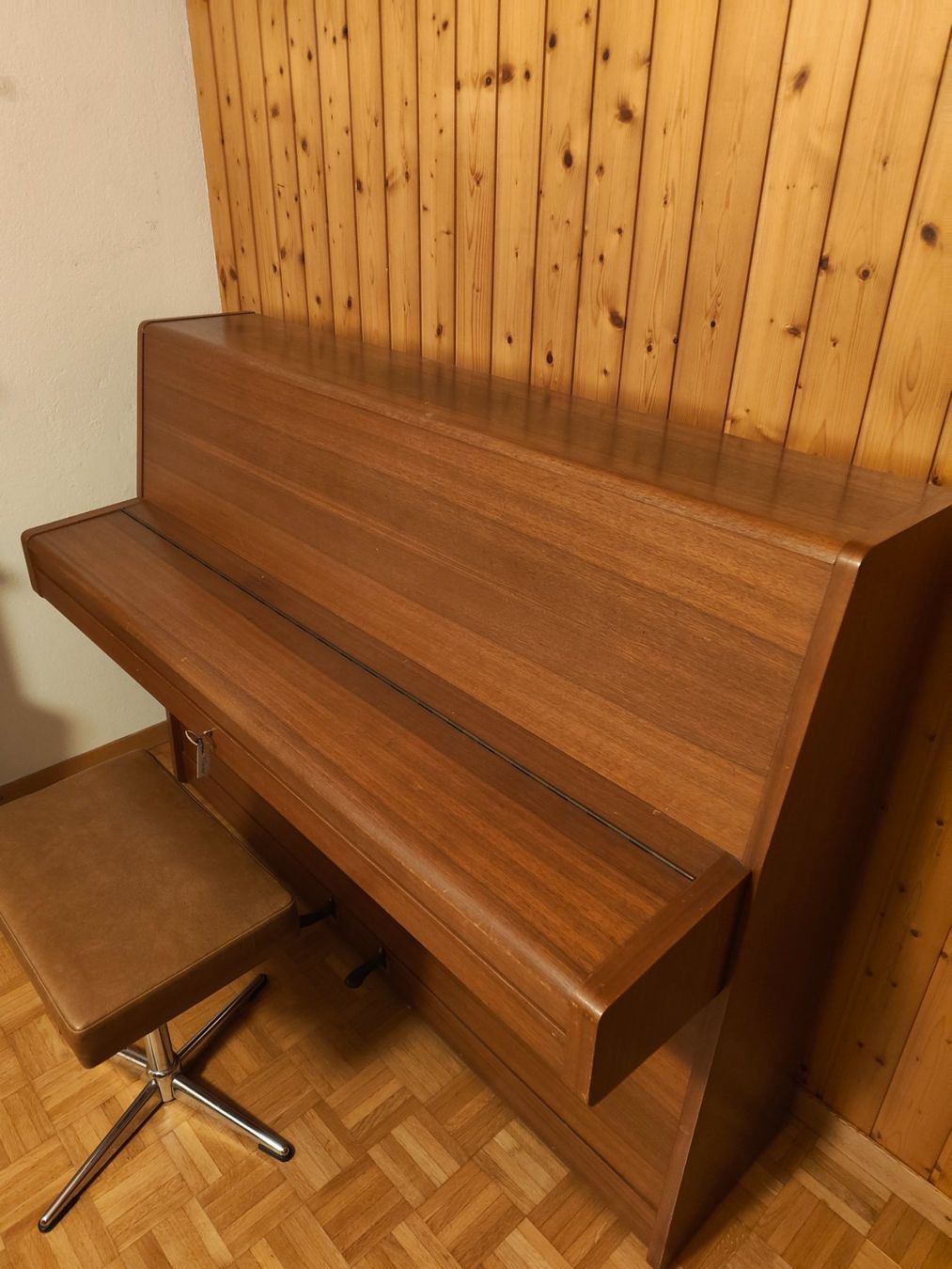 Musikinstrumente: Klavier – Gebraucht aus Bern von Vogularis 1