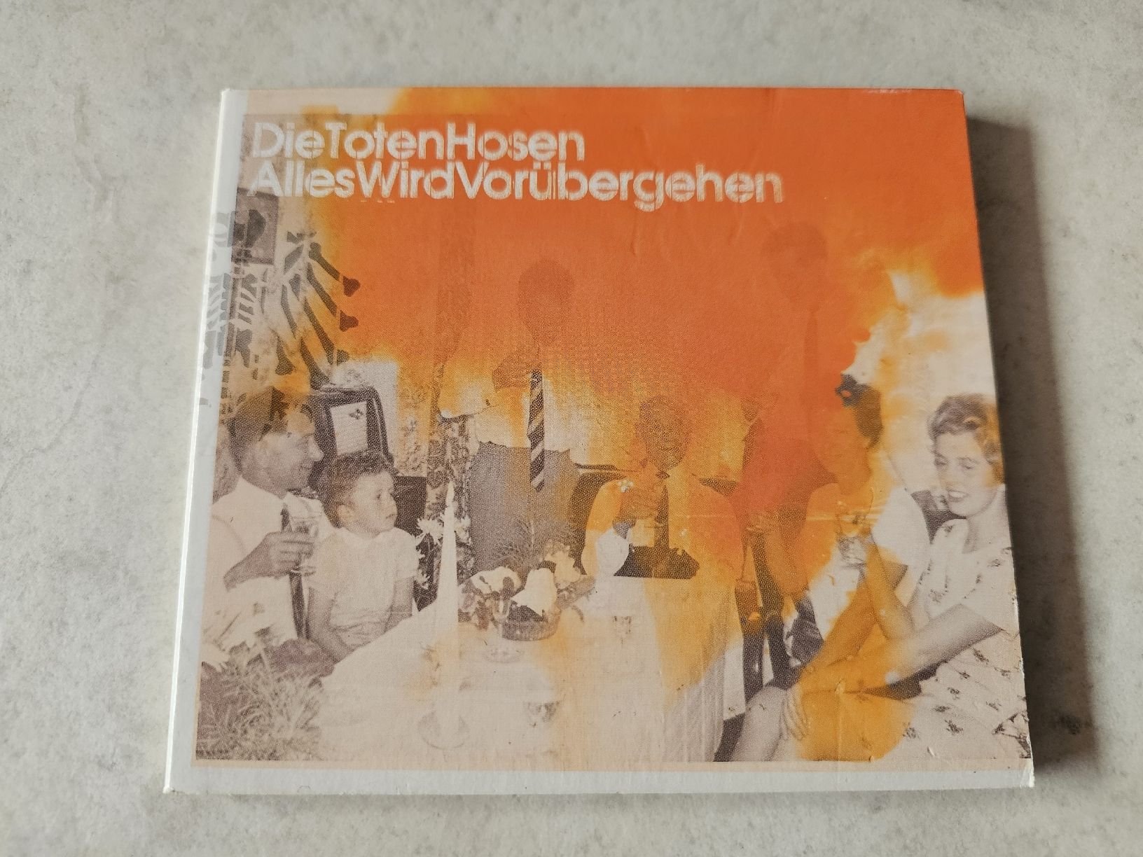 CD: Die Toten Hosen  -  Alles wird vorübergehen – Usato da Schneisingen venduto da backstore24