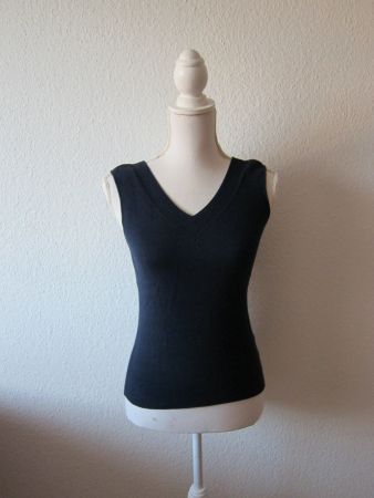 Top Trussardi, dunkelblau, Top Zustand!
