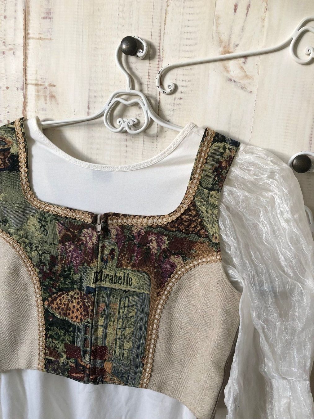 Lotti di vestiti: Trachtenbustier mit Blusenshirt und Hose – Nuovo (secondo la descrizione) da Hergiswil NW venduto da redrose51 3
