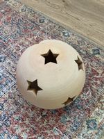 Tonkugel mit Sternenmotiv