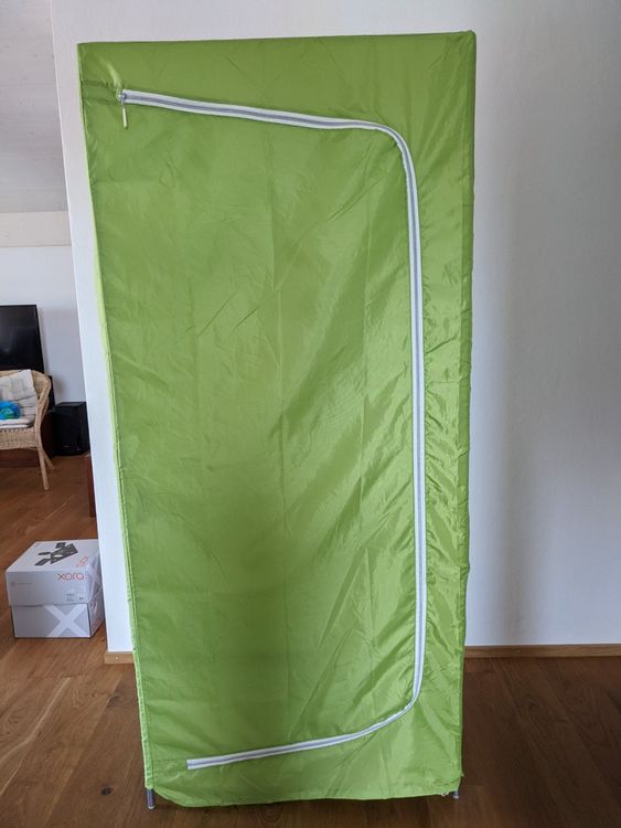 gratis *** Armoirependerie verte Kaufen auf Ricardo