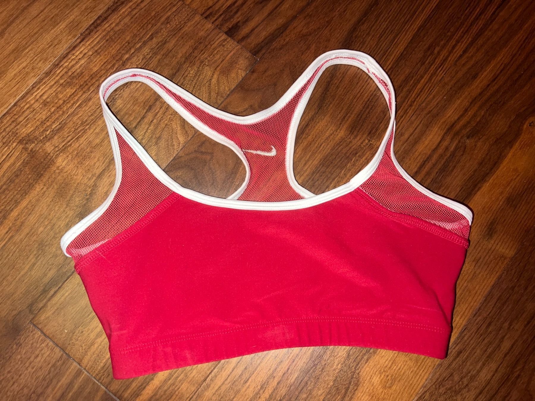 Nike Altra biancheria intima: Soutien-gorge Nike - M – Usato da St-Sulpice VD venduto da juhdu 1