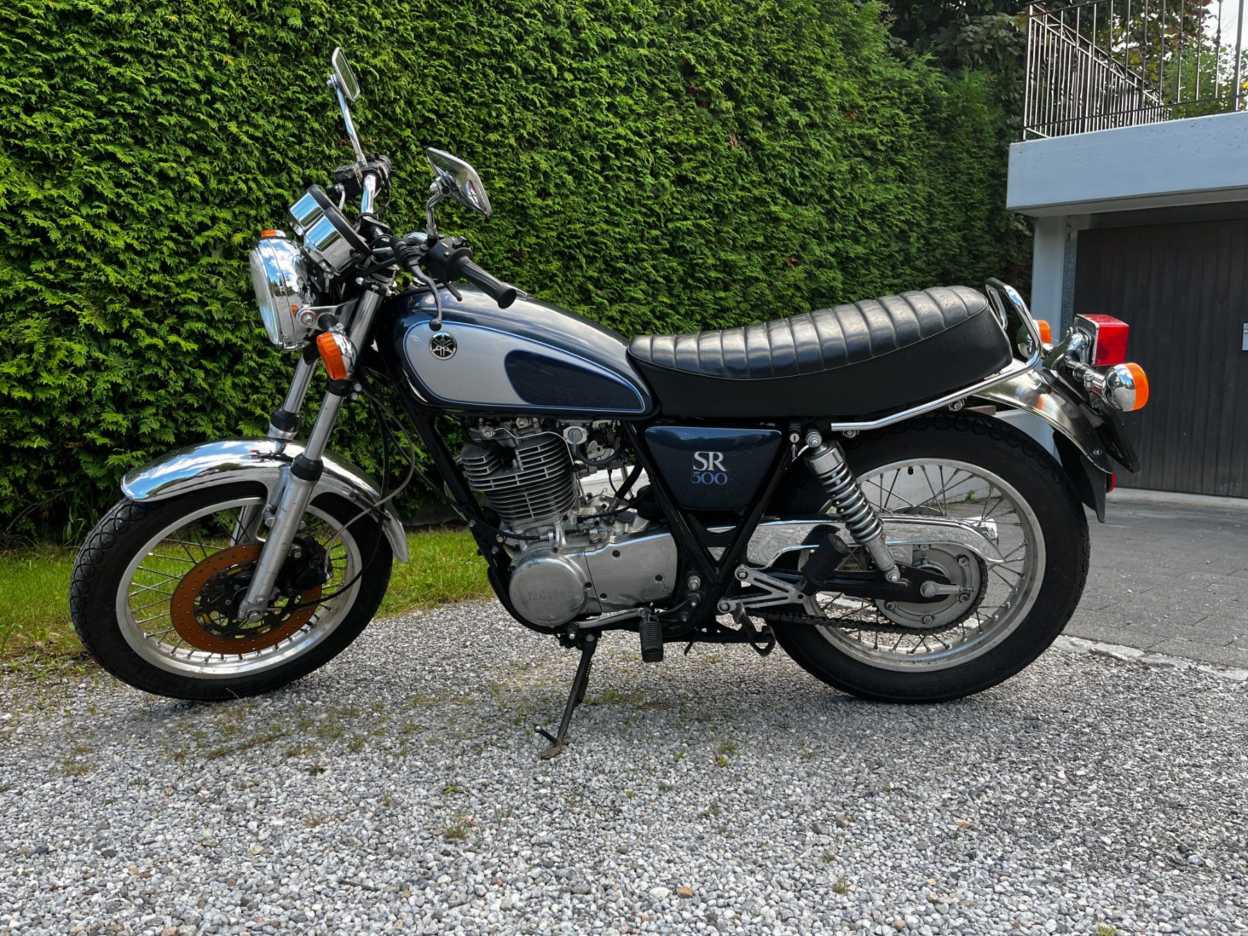 Yamaha Strada: Yamaha SR 500 – Usato da Bern venduto da Cali-DaZ