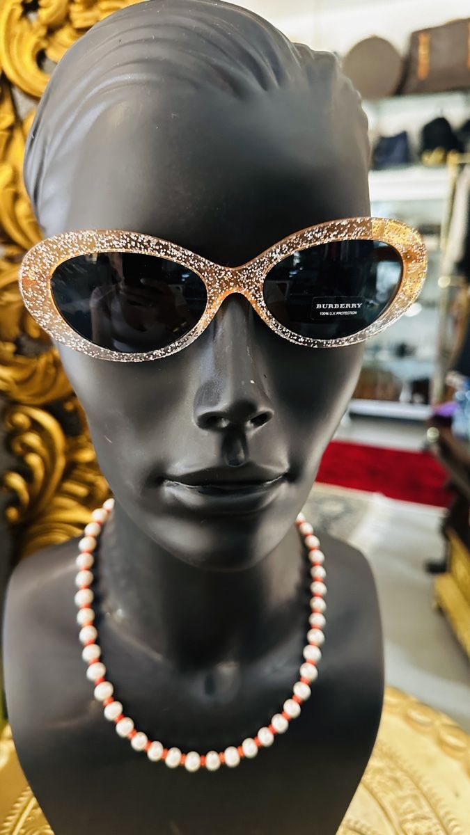 Burberry Occhiali & Lenti: Burberry Sonnenbrille – Nuovo e nell'imballaggio originale da Lachen SZ venduto da HelvetiaLuxury 4