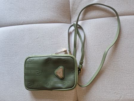 Maison Mollerus WILDHORN olive grün/gold – Handyportemonnaie