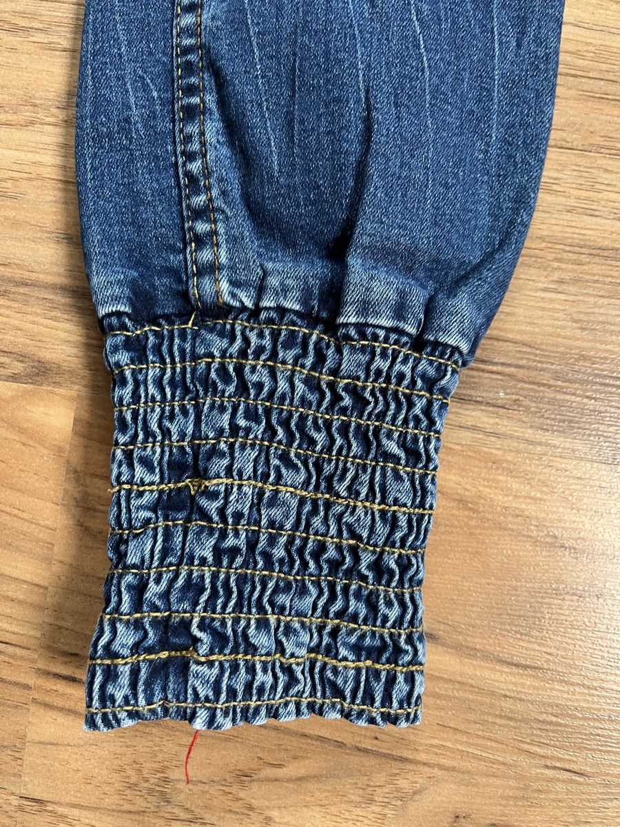 Desigual Jeans: Jeans DESIGUAL mit Einnähern und Stickerei – Nuovo (secondo la descrizione) da Oberbüren venduto da len_5q92 4