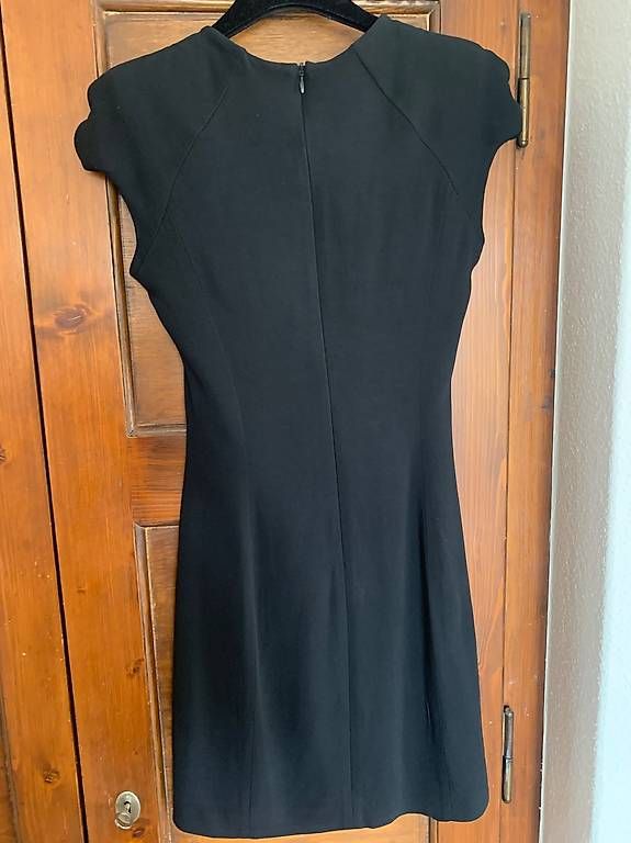 Robes: Robe plein sud  – D'occasion à Etoy par san_78xt 1