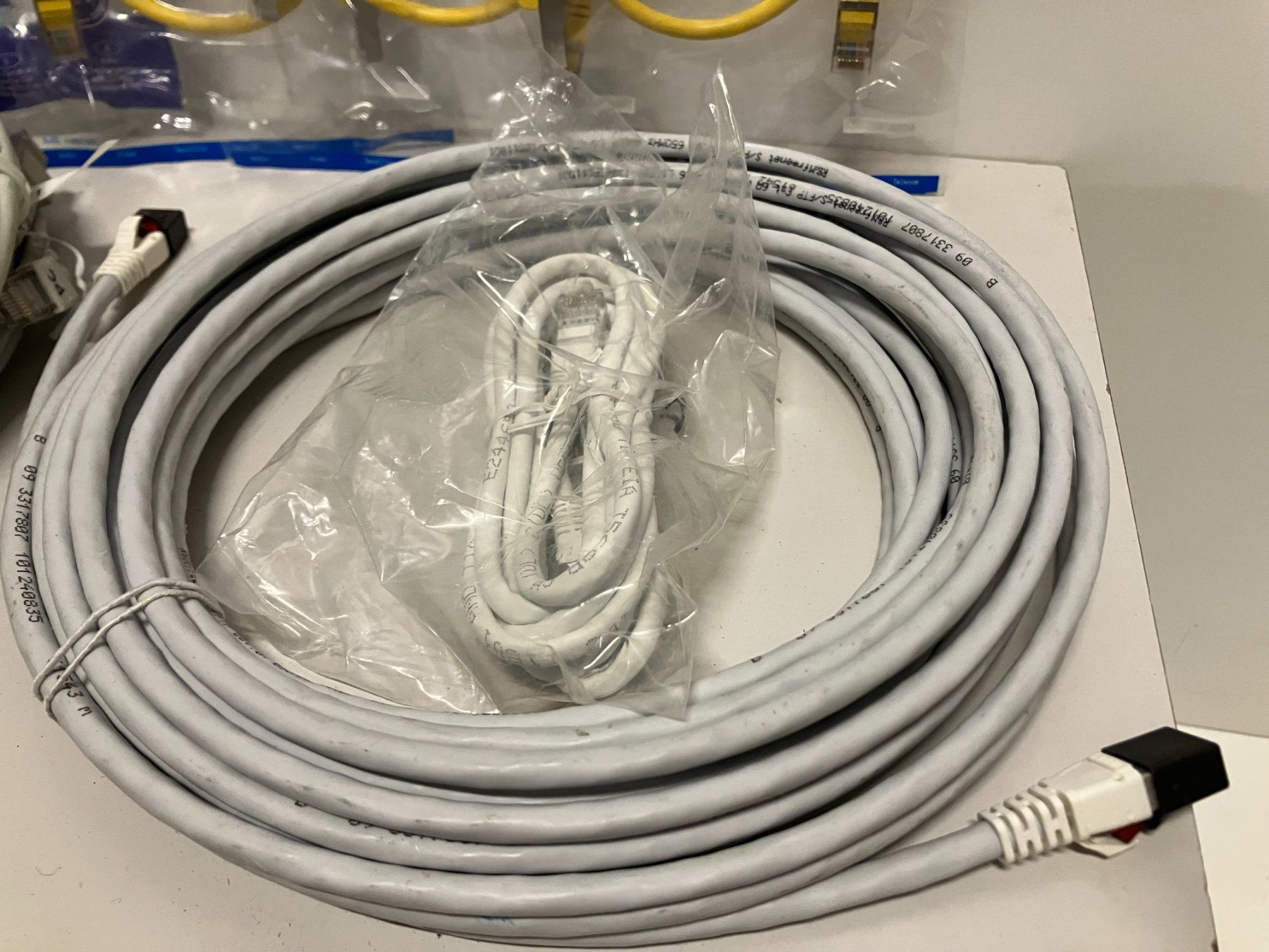 Câbles: Post. neuer div. Netzwerk Kabel ab 1.- – Neuf (Voir description) à Lichtensteig par Buy24International 1