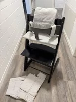 Stokke Tripp Trapp Hochstuhl schwarz mit Zubehör Set