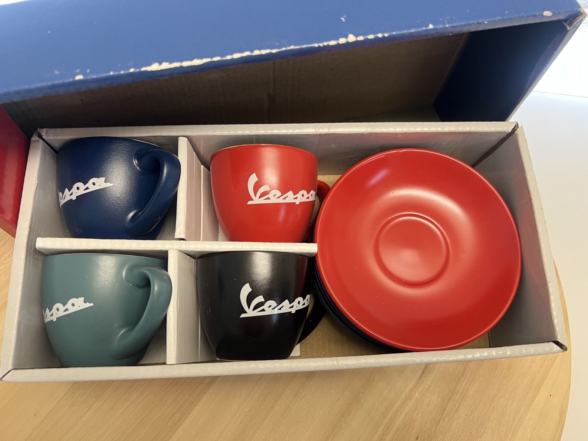 Tassen: Vespa Kaffeetassen Set "Coffee Cup"  – Gebraucht aus Rotkreuz von Migu2012 2