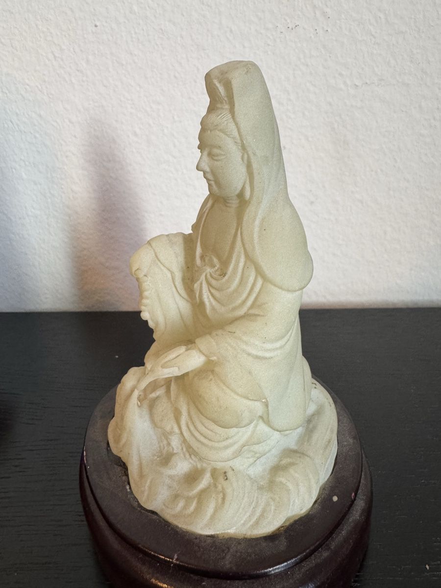 Skulpturen & Statuen: Antike chinesische Jade-Statue, Glücksbringer – Gebraucht aus Buchs AG von ChrizZa 2