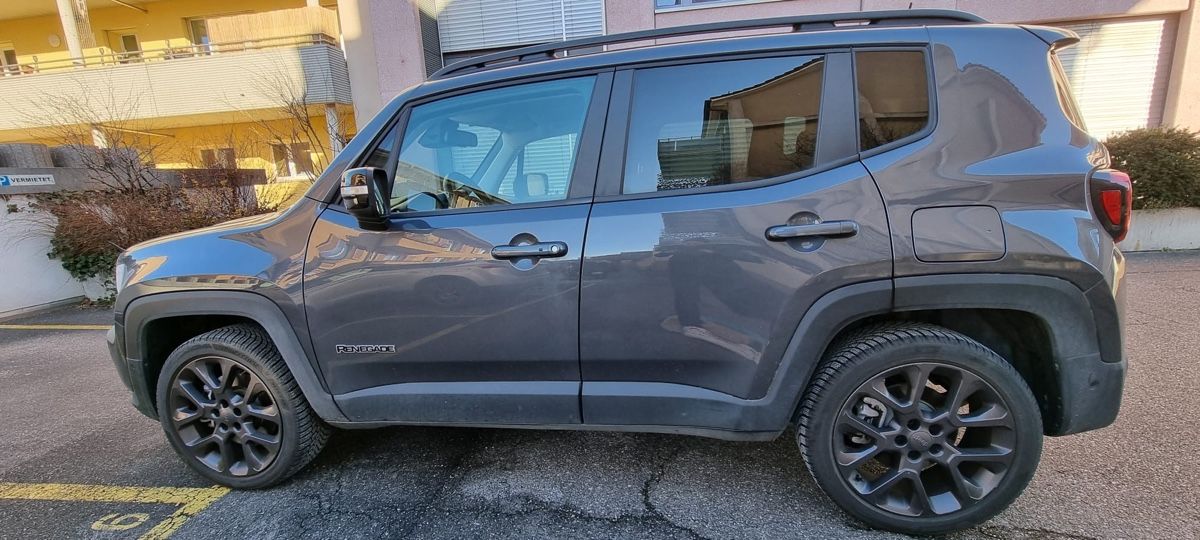 Jeep Automobili: Jeep Renegade 1.3 PHEV – Usato da Münchenstein venduto da JonnyR14 4