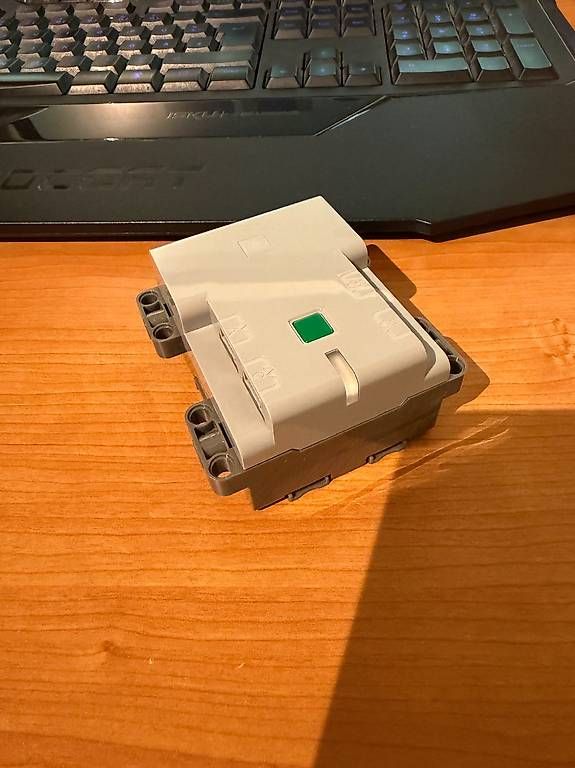 Giocattoli: LEGO Technic Powered Up Hub - 88012 – Usato da Zürich venduto da Flipper013