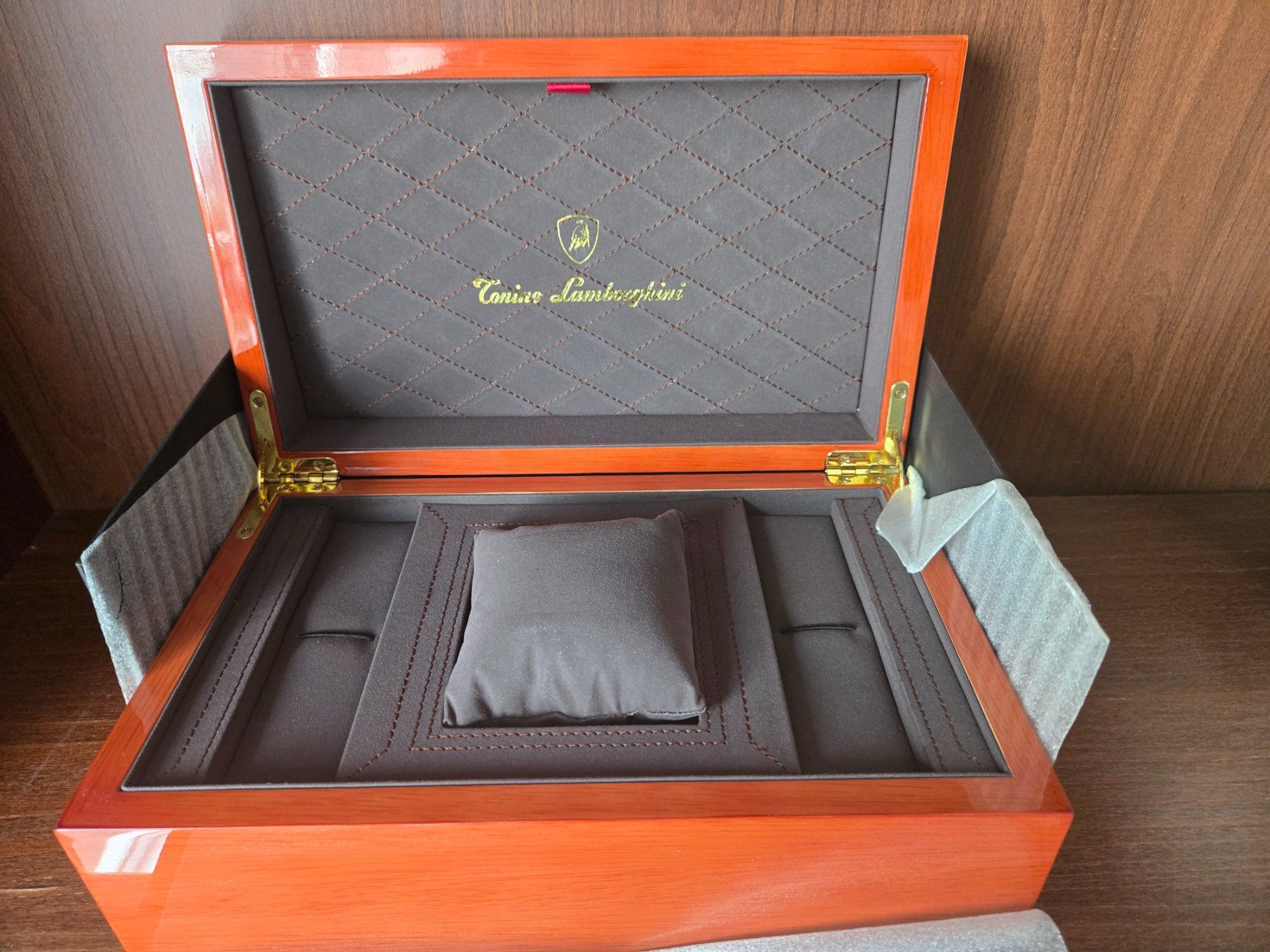 Scatole porta orologi: Tonino Lamborgini Uhrenbox – Nuovo e nell'imballaggio originale da Chabrey venduto da Horology
