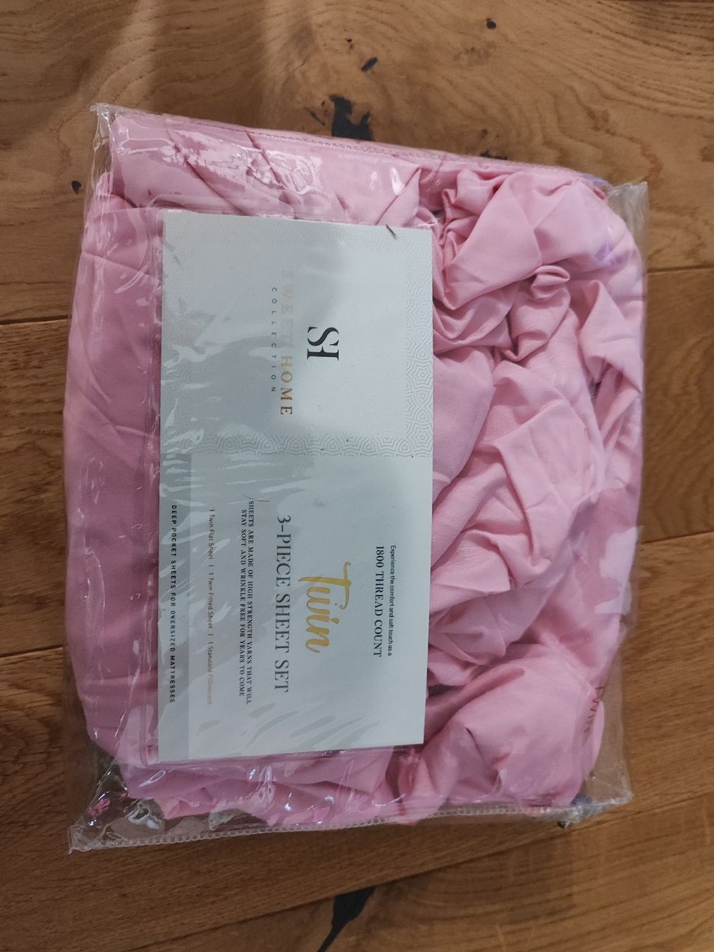 Tessuti: New 3 Piece Twin Size Pink Sheet Set – Nuovo (secondo la descrizione) da Mülligen venduto da vagos85 1