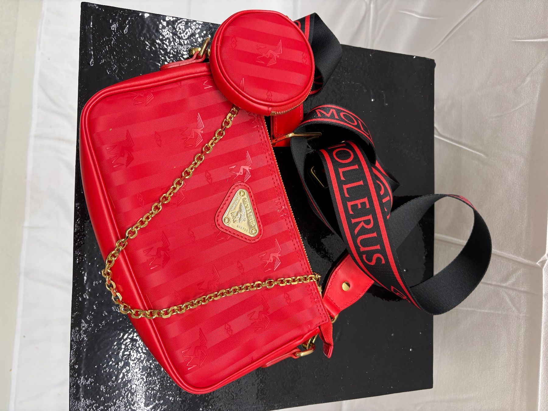 Maison Mollerus Sacs femmes: wunderschöne Maison Mollerus Tasche rot – D'occasion à Oftringen par SCHIBLI1 1