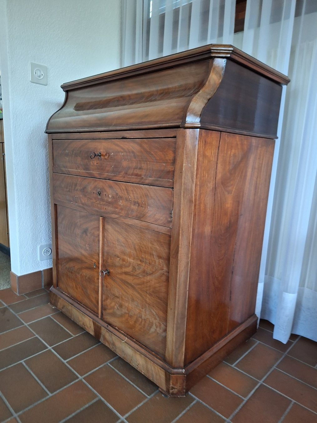 Commodes: Secrétaire ancien – D'occasion à Satigny par jfl_r6bc 2