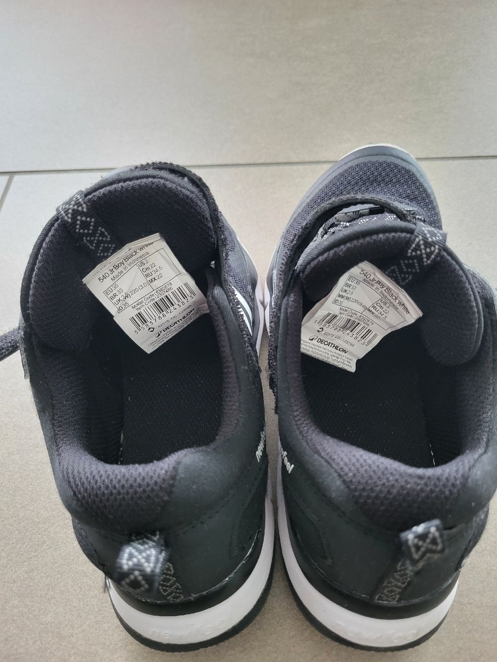 Decathlon Scarpe per ragazzi: Turnschuhe newfeel Gr.35 – Usato da Zollbrück venduto da Huki1 3