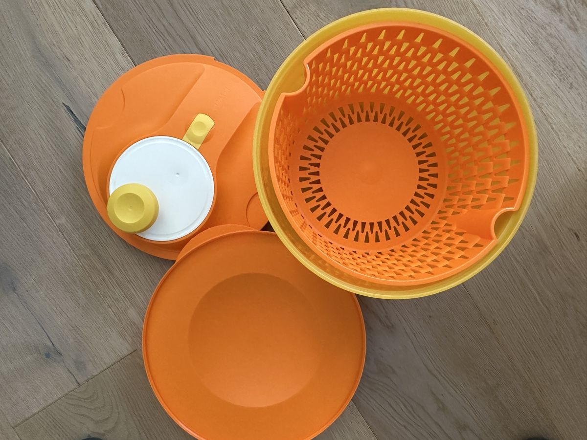 Tupperware Elettrodomestici da cucina: Salatschleuder  – Usato da Herzogenbuchsee venduto da GyK87 1