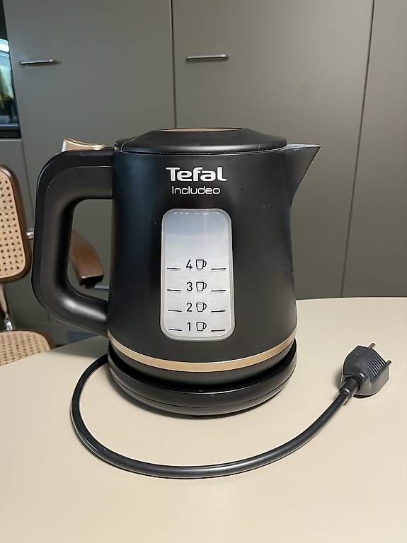 Wasserkocher: Tefal Wasserkocher 1L – Gebraucht aus Baar von anad