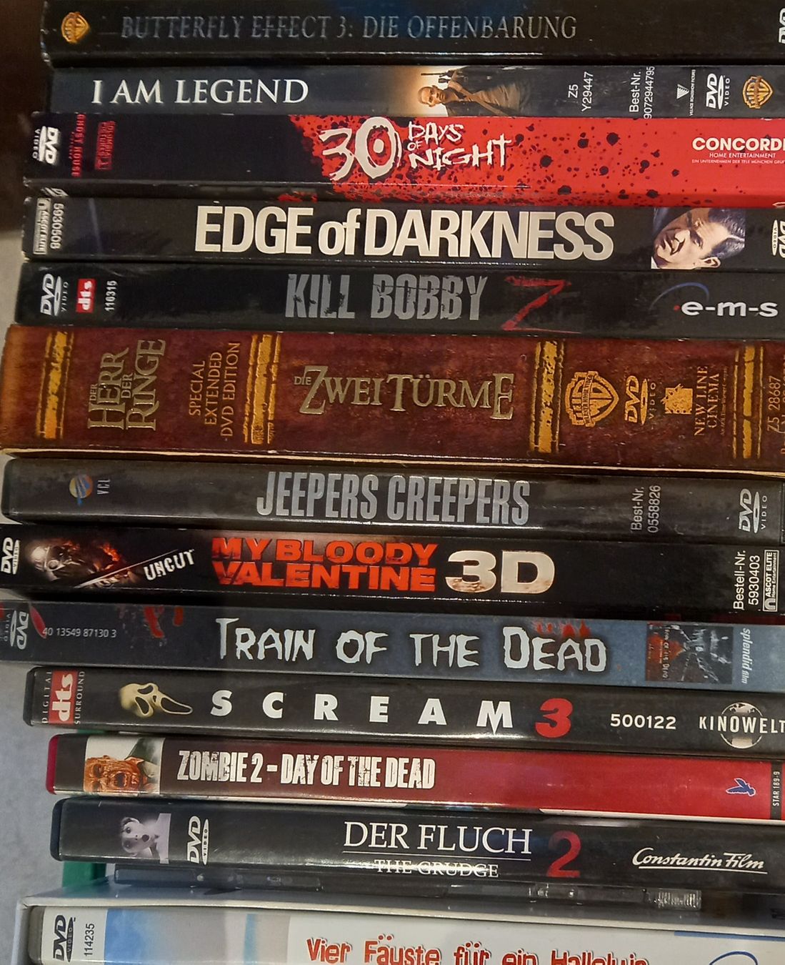 Tutti i DVDs: Über 100 DVD'S – Nuovo (secondo la descrizione) da Wiedlisbach venduto da gogubolle 1