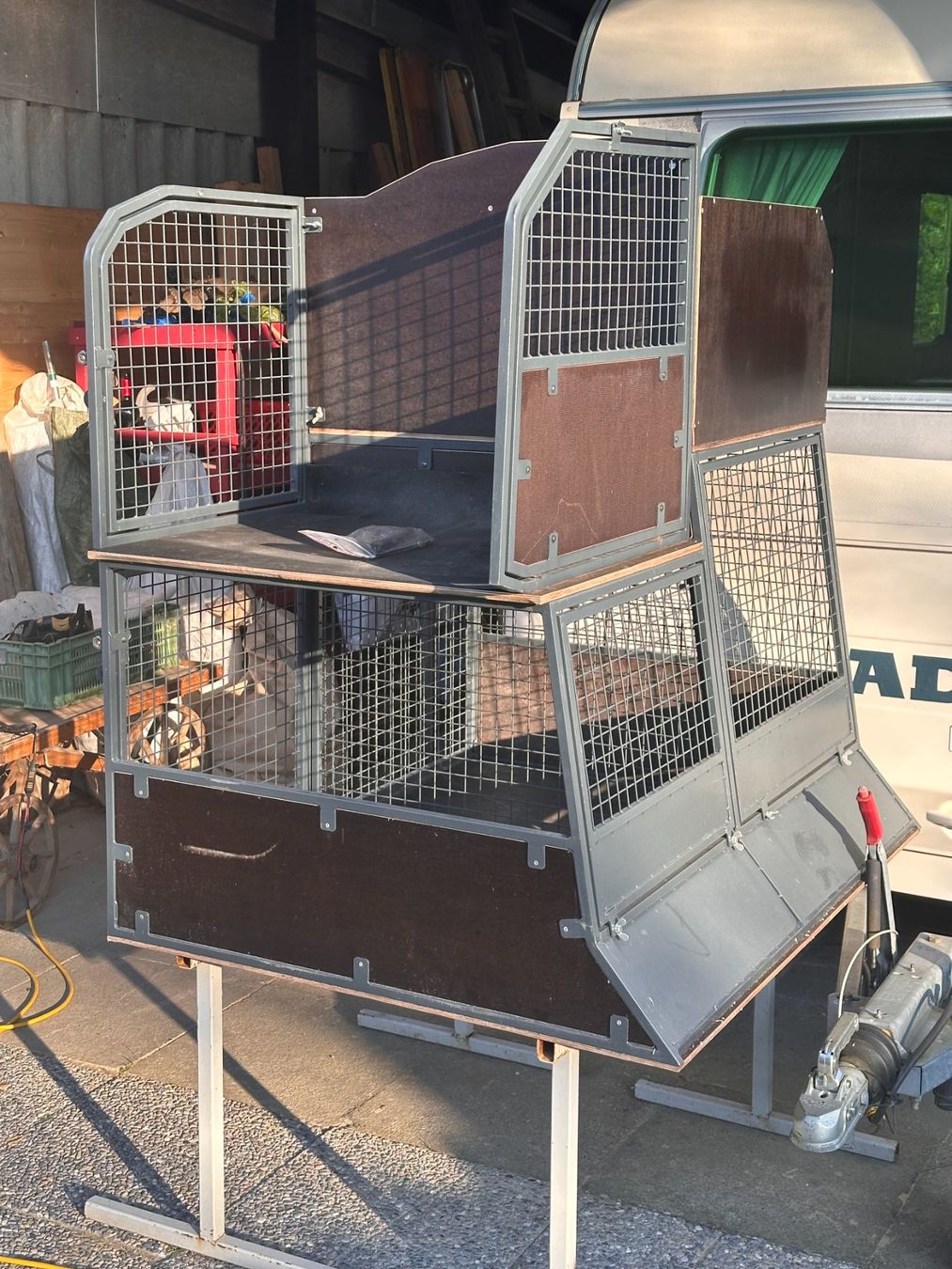 Käfige, Transport & Sicherheit: 3er Hundegitter.ch Hundebox Auto – Gebraucht aus Studen BE von Silvercity26 8