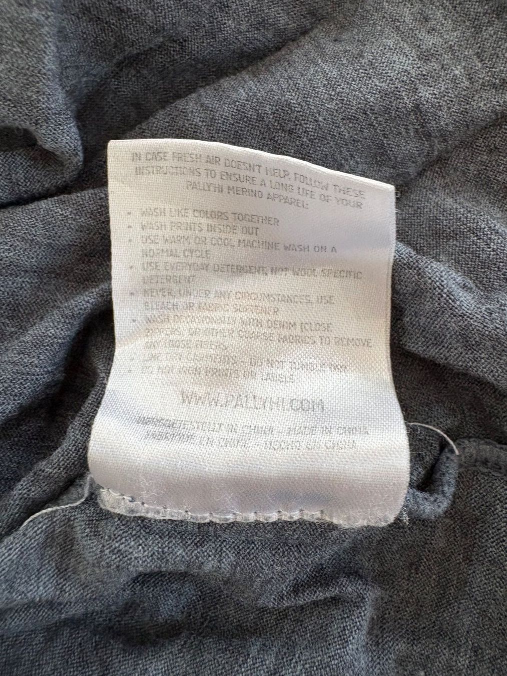 T-shirt: Pally 'Hi Merino Viskose Shirt Gr. S – Usato da Zürich venduto da triangular 5