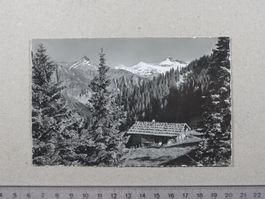 Kuenisbergli bei Adelboden, Alphütte