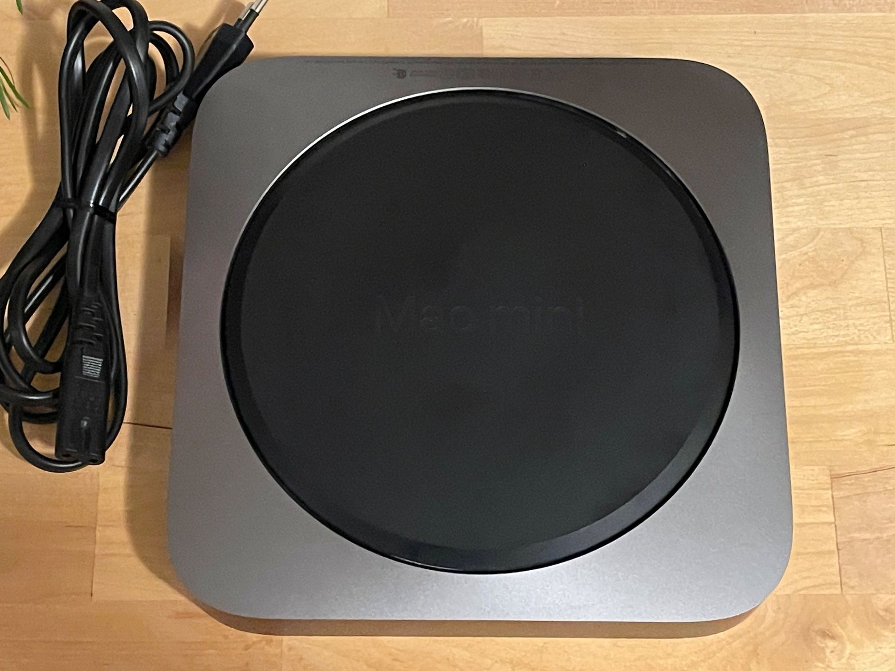 Apple PC: Mac Mini 2018 Intel Core i7, 16GB RAM, 251 SSD Top Startbere – Usato da Zuerich venduto da Dorsi 7
