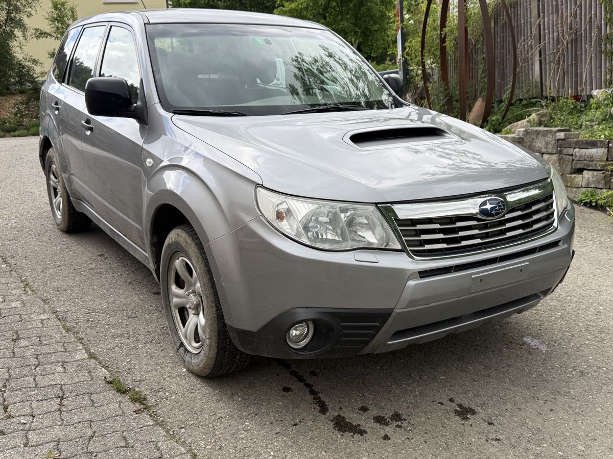 Subaru Automobili: Subaru Forester 2.0 TD AWD – Usato da St.Gallen venduto da nouah 1
