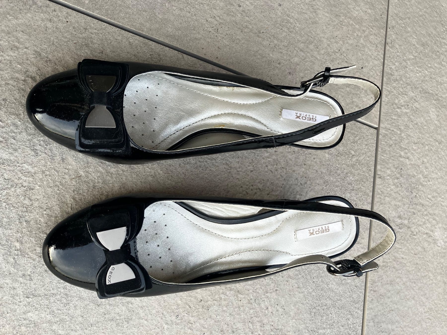 Geox Scarpe da donna: Schuhe schwarz Lack – Usato da Hildisrieden venduto da lau_hxg8 3