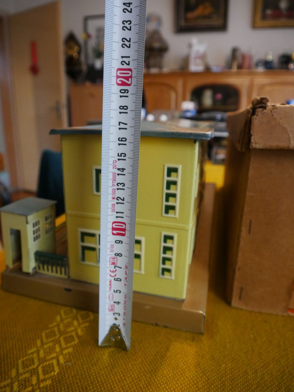 Märklin Modellini di ferrovie: Märklin Bahnhof 2002 B – Usato da Gränichen venduto da iknow 9
