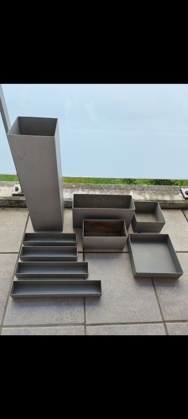 Vasi per fiori: Grosse Auswahl an Pflanzentröge – Usato da Emmenbrücke venduto da gatasalvache