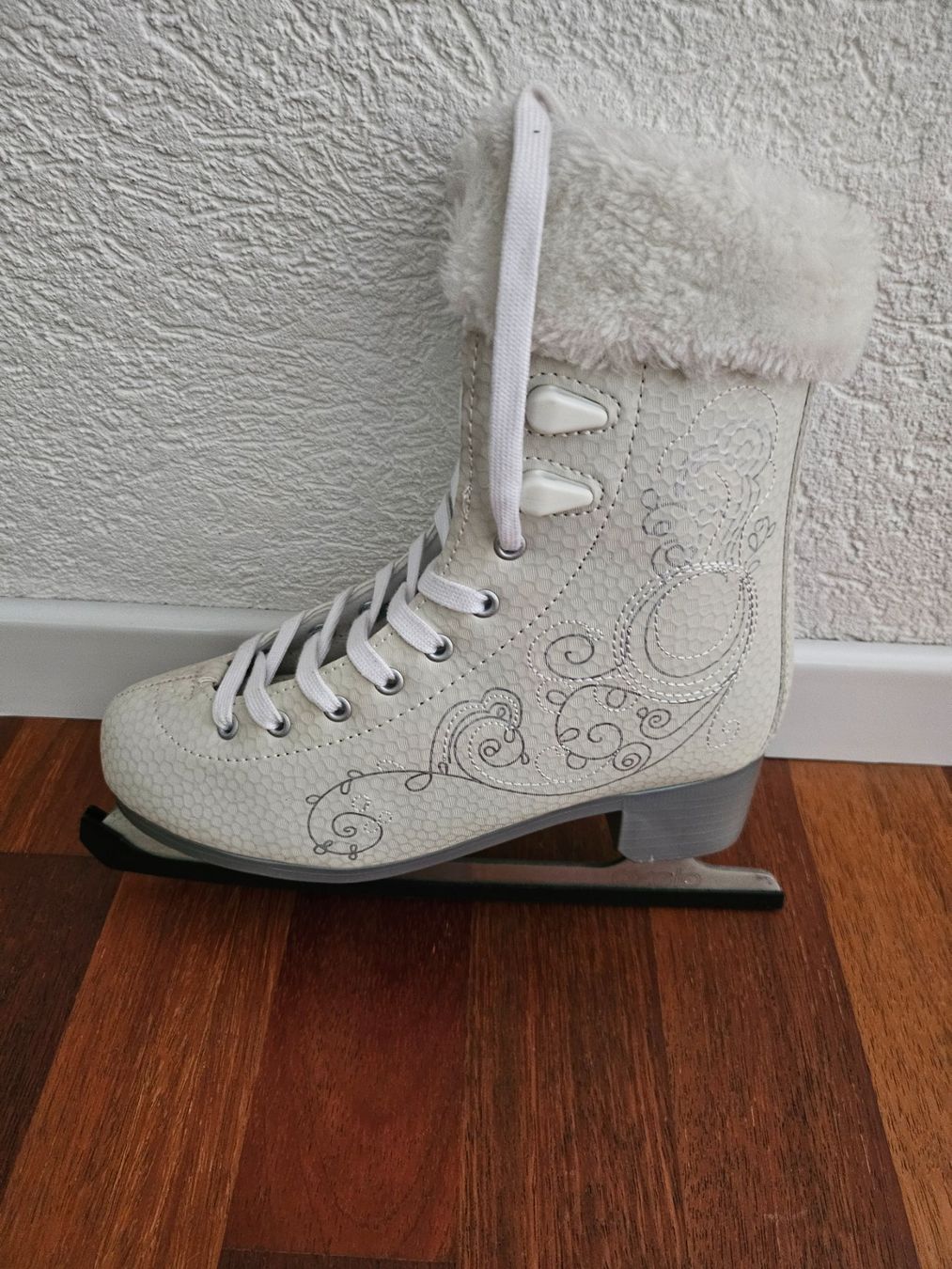 Schlittschuhe: Schlittschuhe – Neu (gemäss Beschreibung) aus Aarau von FG67 2