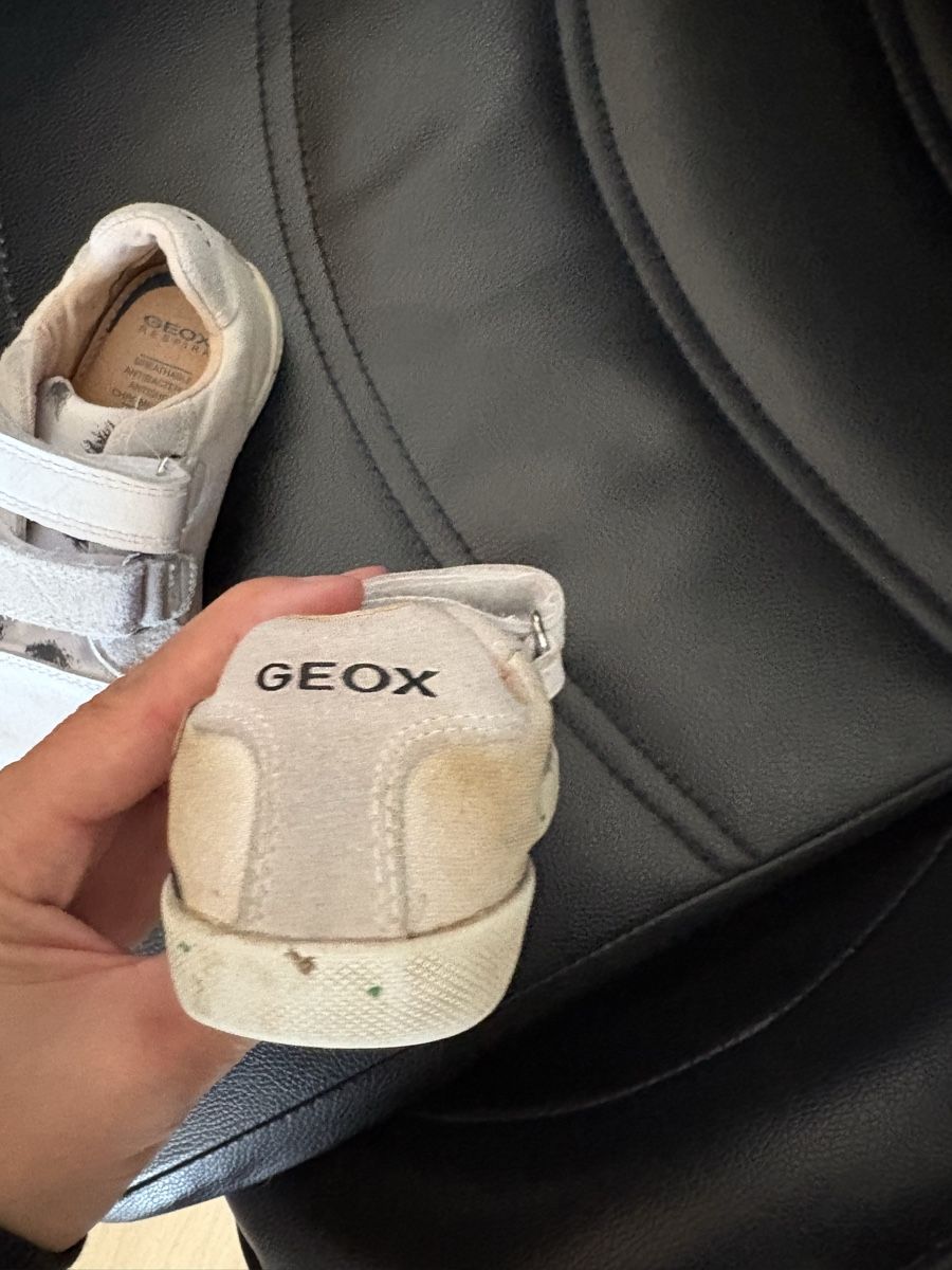 Geox Scarpe per ragazzi: Chaussures panda – Usato da Torgon venduto da k-ro919 2