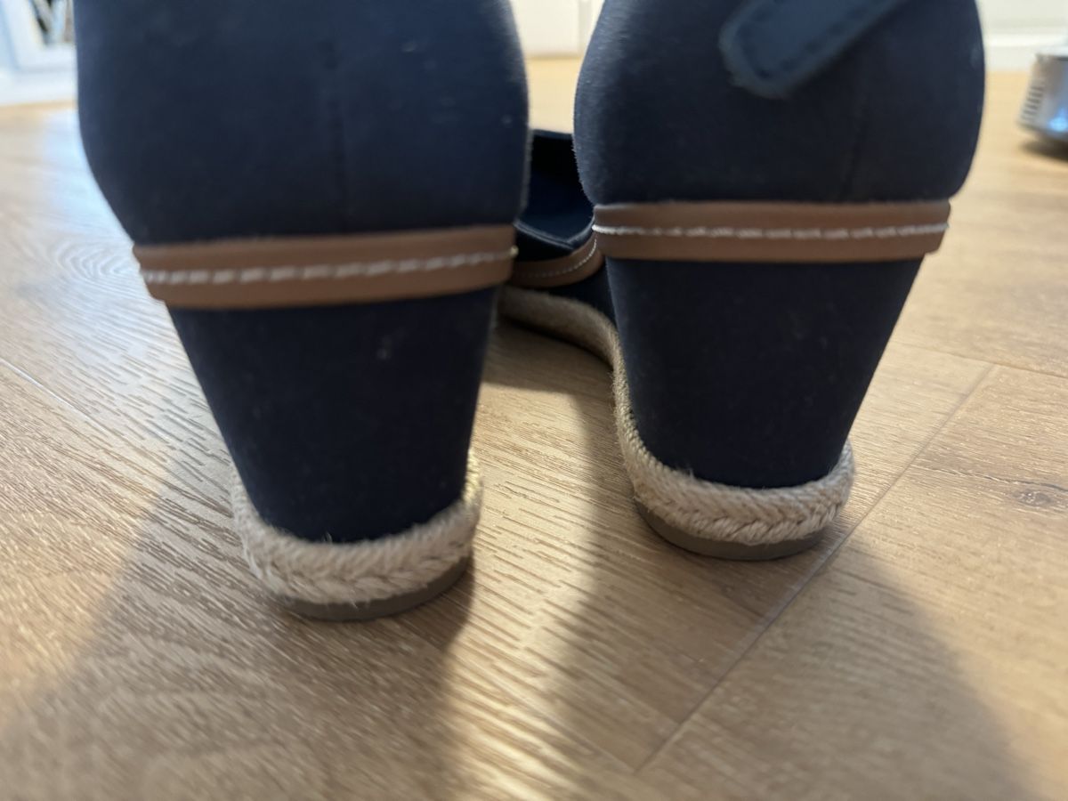 Scarpe da donna: Sandalen Tommy Hilfiger Grösse 38 – Nuovo (secondo la descrizione) da Zug venduto da dani1529 2